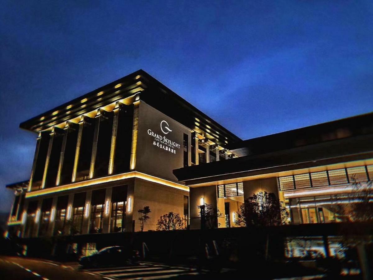 深圳坪山格兰云天国际酒店 外观 照片